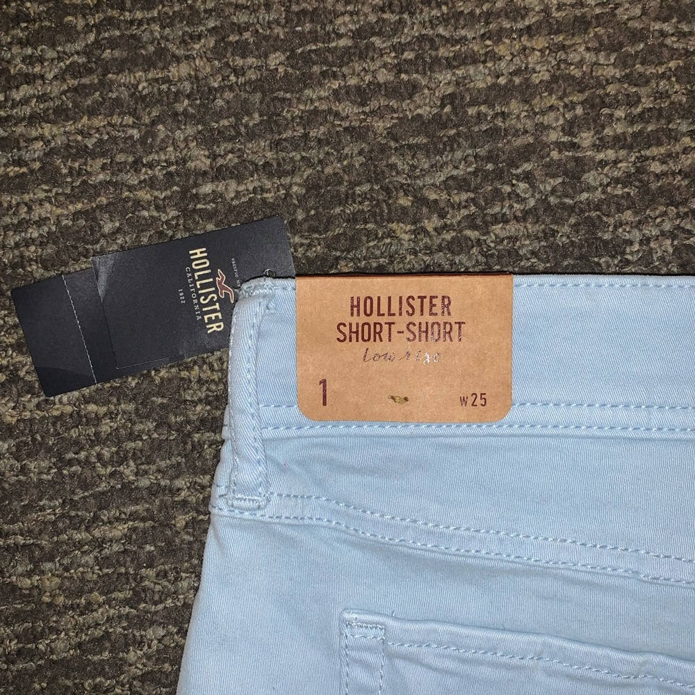 Hollister light blue jean shorts - Picture 5 of 5